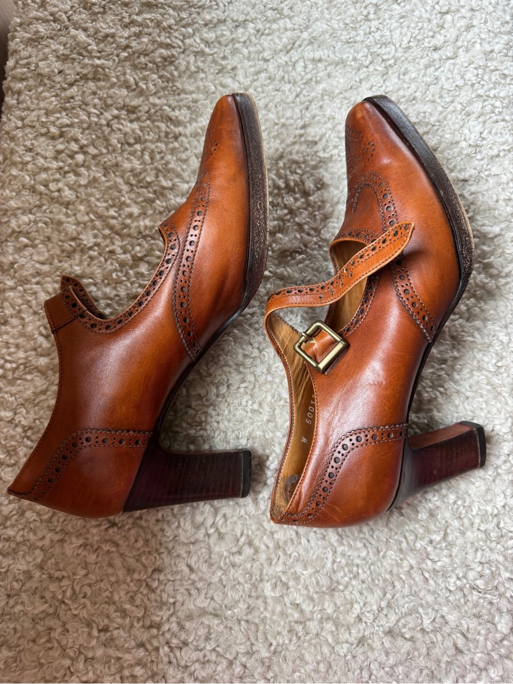 Ralph Lauren burnished tan wingtip heels shoes - Picture 4 of 13
